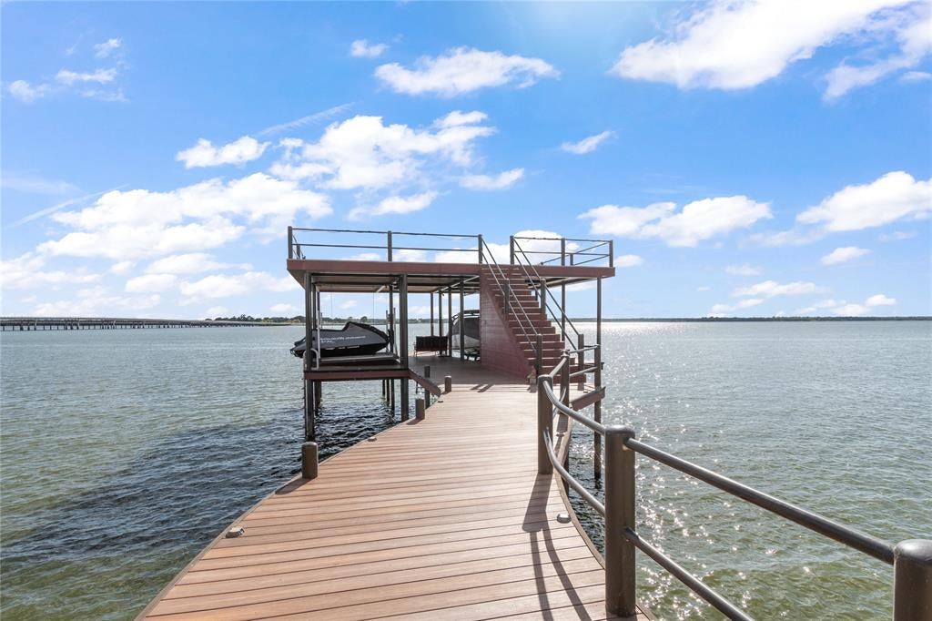 241 Loon Bay Drive