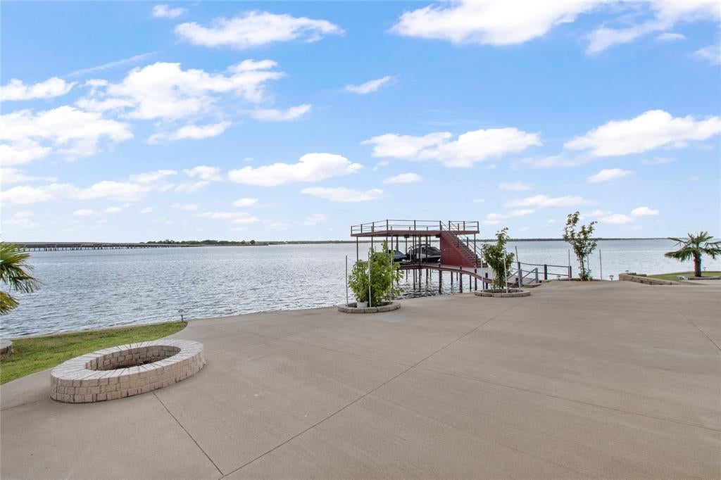 241 Loon Bay Drive