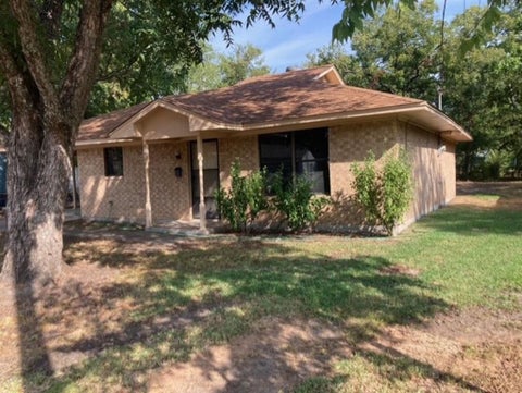 Tiny photo for 826 W 9th Street, Bonham, TX 75418 (MLS # 21343385)