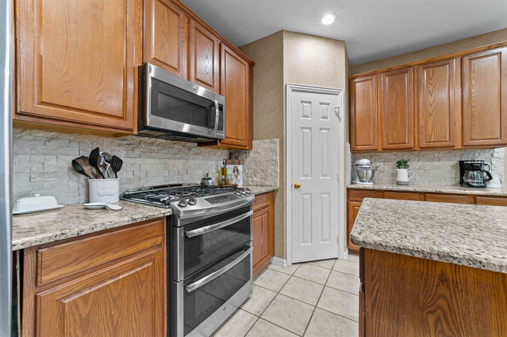 Villages Of Lake Forest Ph III - Residential