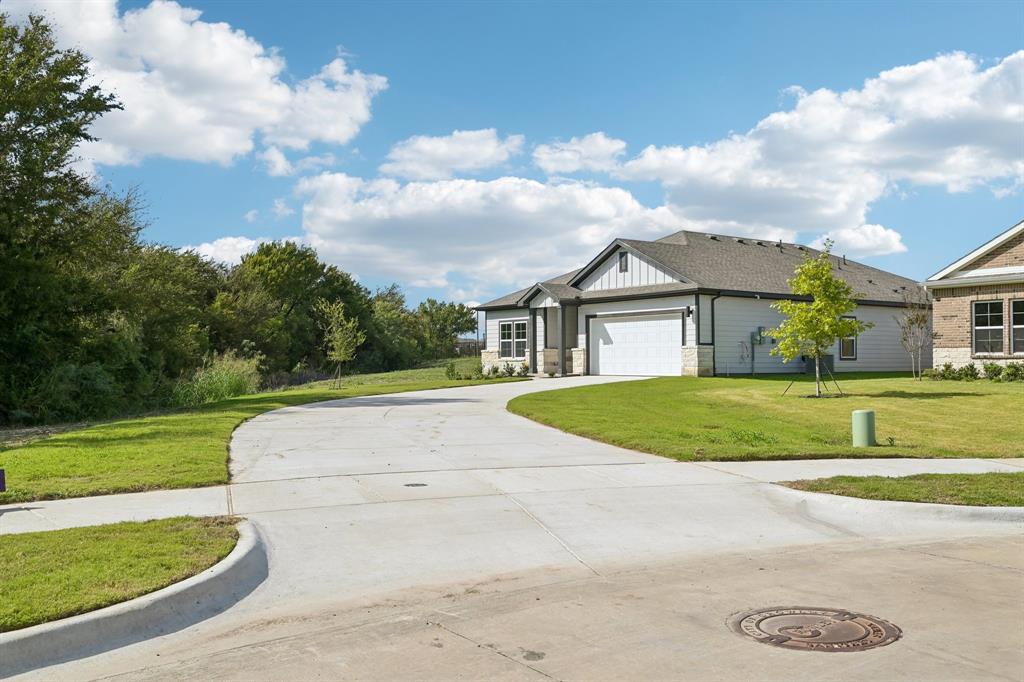 1025 Verde Creek Court