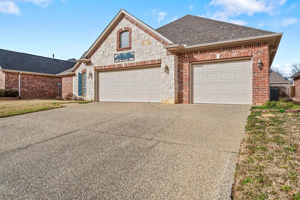 2205 Dover