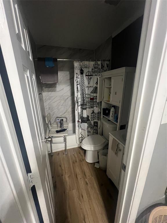 Inglewood Park 01 - Residential