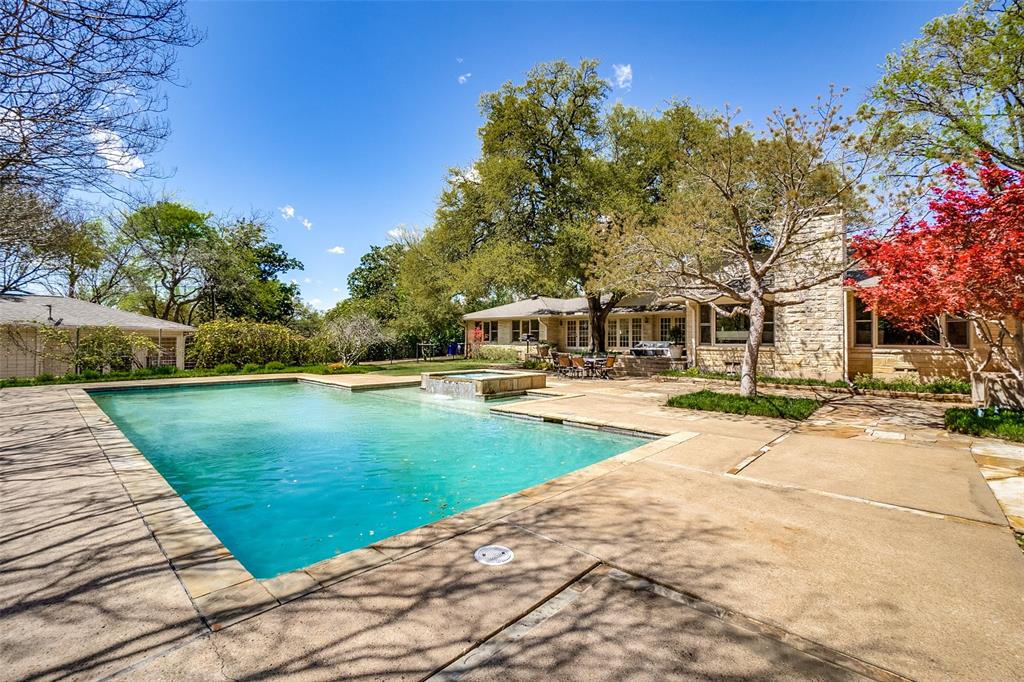 Dentwood 02 - Residential