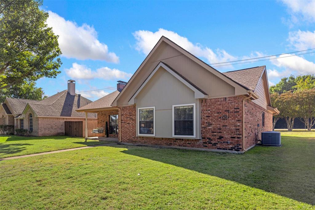 1506 River Hill Drive