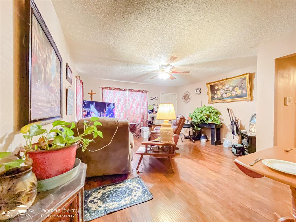 GREEN ACRES - Residential