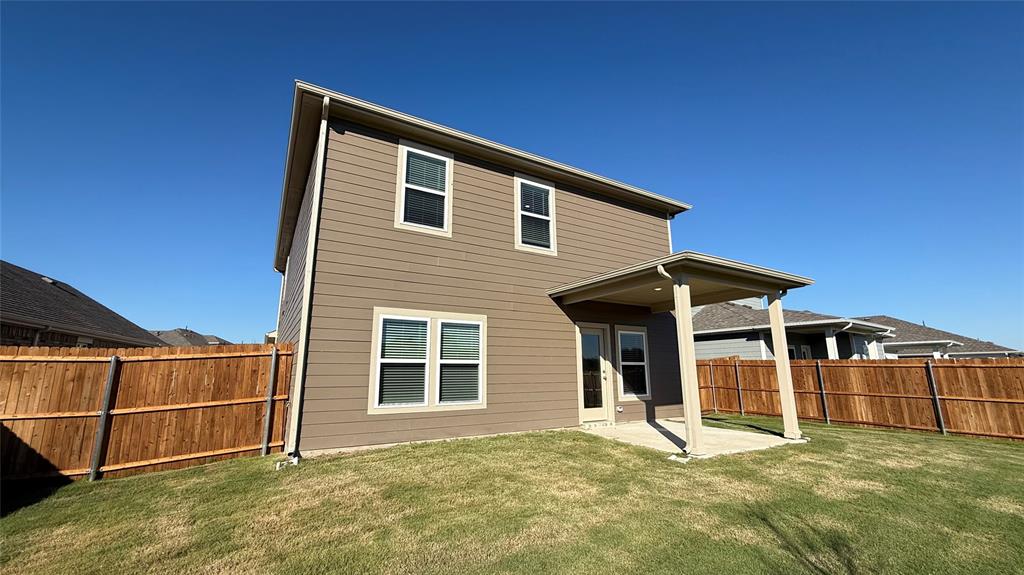 Ambergrove at Whiteside Village - Residential Lease