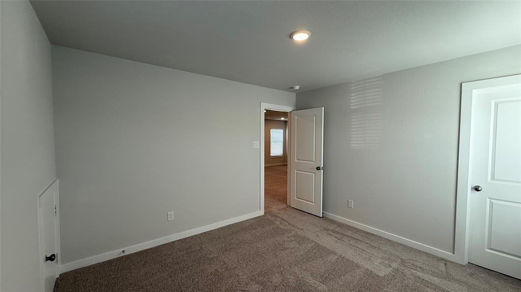 Ambergrove at Whiteside Village - Residential Lease