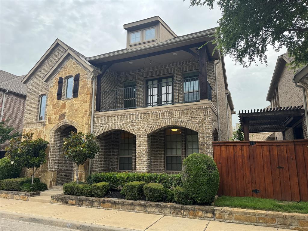 2521 Charlie Bird Parkway