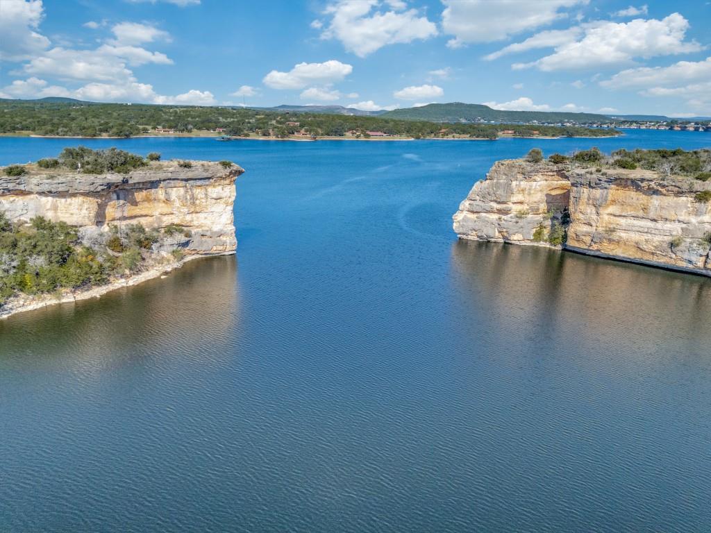 7033 W Hells Gate Drive