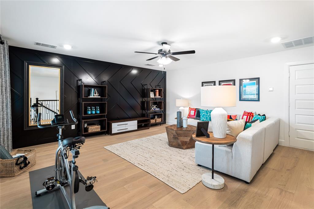 3545 Treasure Drive