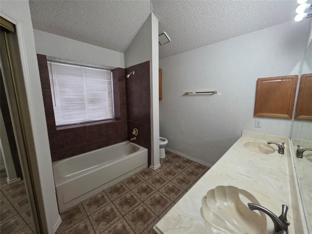 Country Addition-Arlington - Residential Lease