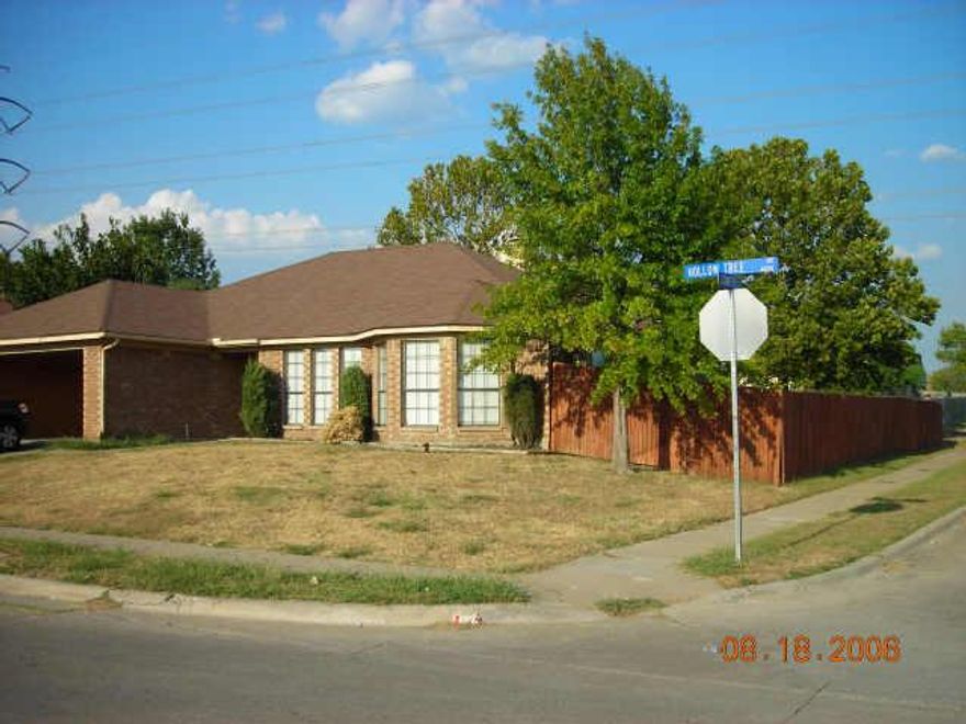 Beautifully Remodeled 3-Bedroom Home with Spacious Backyard and 2-Car Garage. Move-in ready and freshly updated! This newly remodeled home features 3 bedrooms, 2 bathrooms, and 1 living area with two dining spaces, perfect for family gatherings. Enjoy fresh interior paint, new carpet, and bright, open spaces throughout. The large backyard offers plenty of room for outdoor activities, gardening, or future additions. A two-car garage provides convenient parking and extra storage. Located in a quiet, established neighborhood, this home combines comfort, space, and modern upgrades ready for its new tenant.