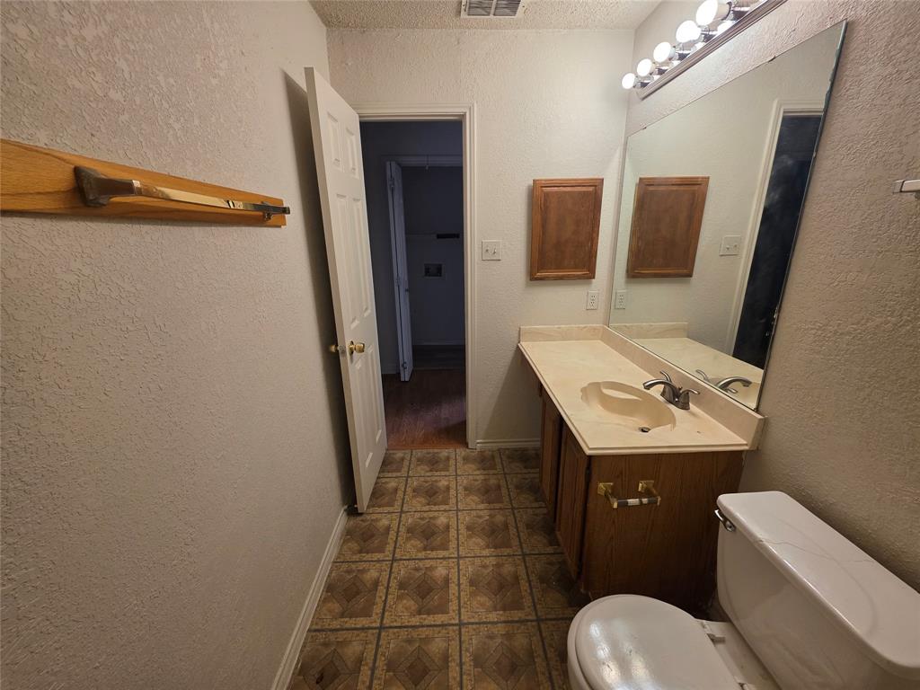 Country Addition-Arlington - Residential Lease