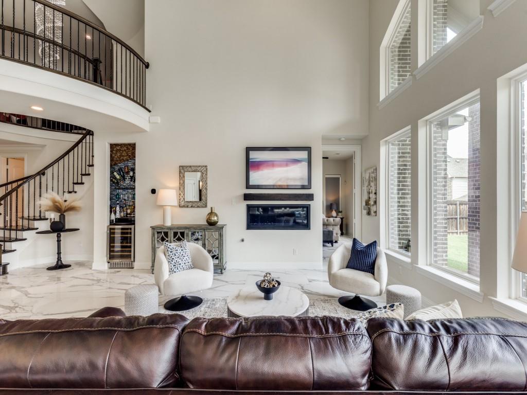 3636 Ladybank