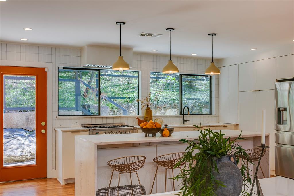 Dement & Hardy Cb 4599 - Residential