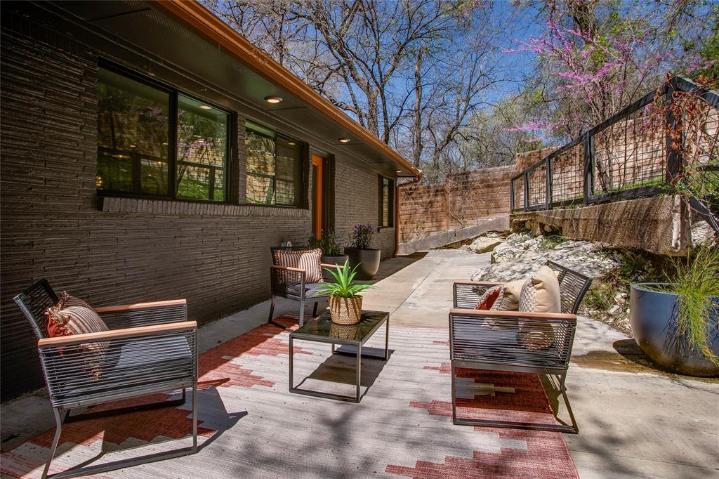 Dement & Hardy Cb 4599 - Residential