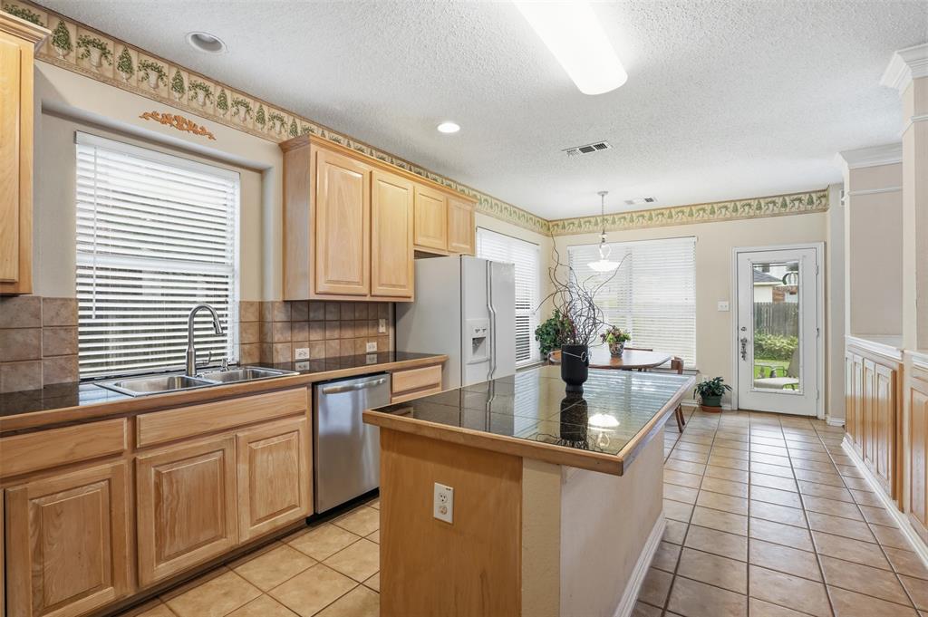 Hulen Bend Estates Add - Residential