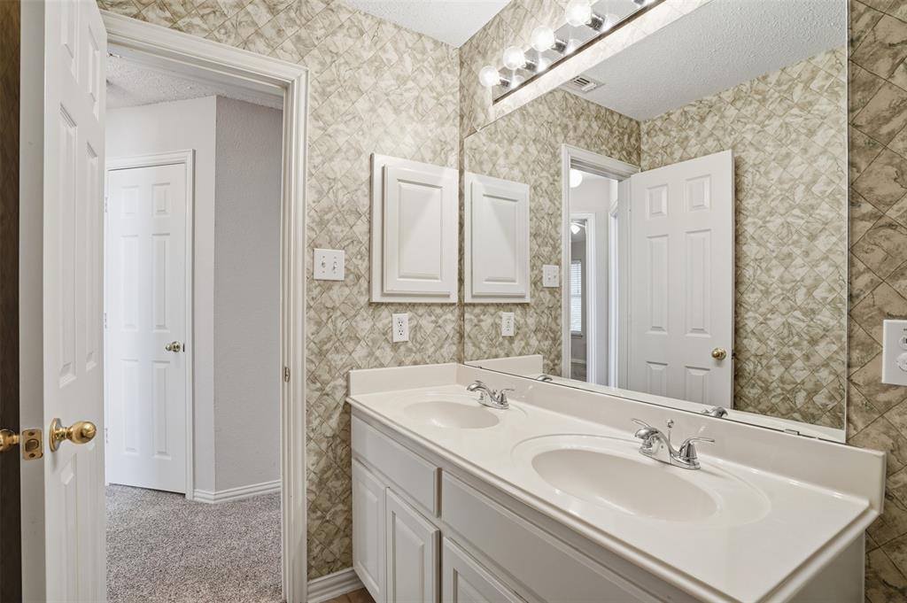 Hulen Bend Estates Add - Residential