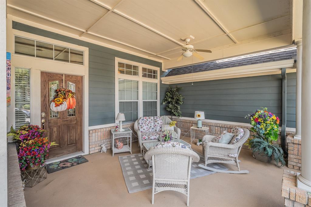 2404 Aramic Court