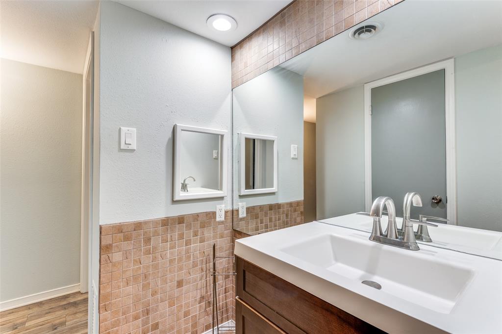 The Castillian Condo - Residential