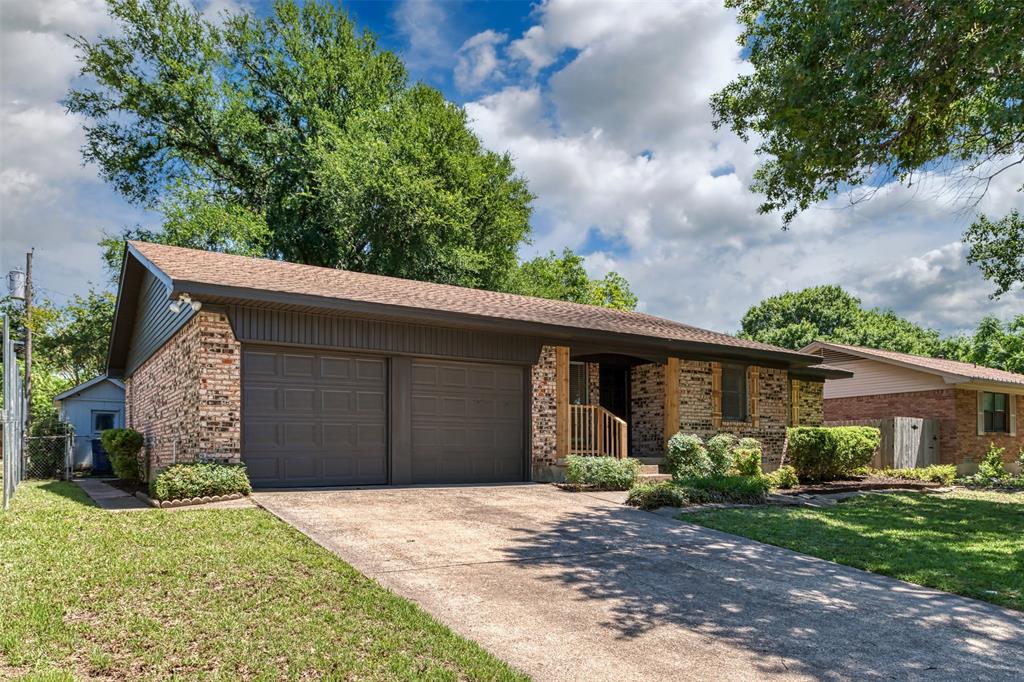 2530 Robin Lane