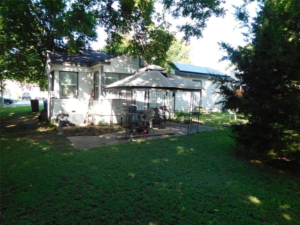 2616 Bowling Green Avenue