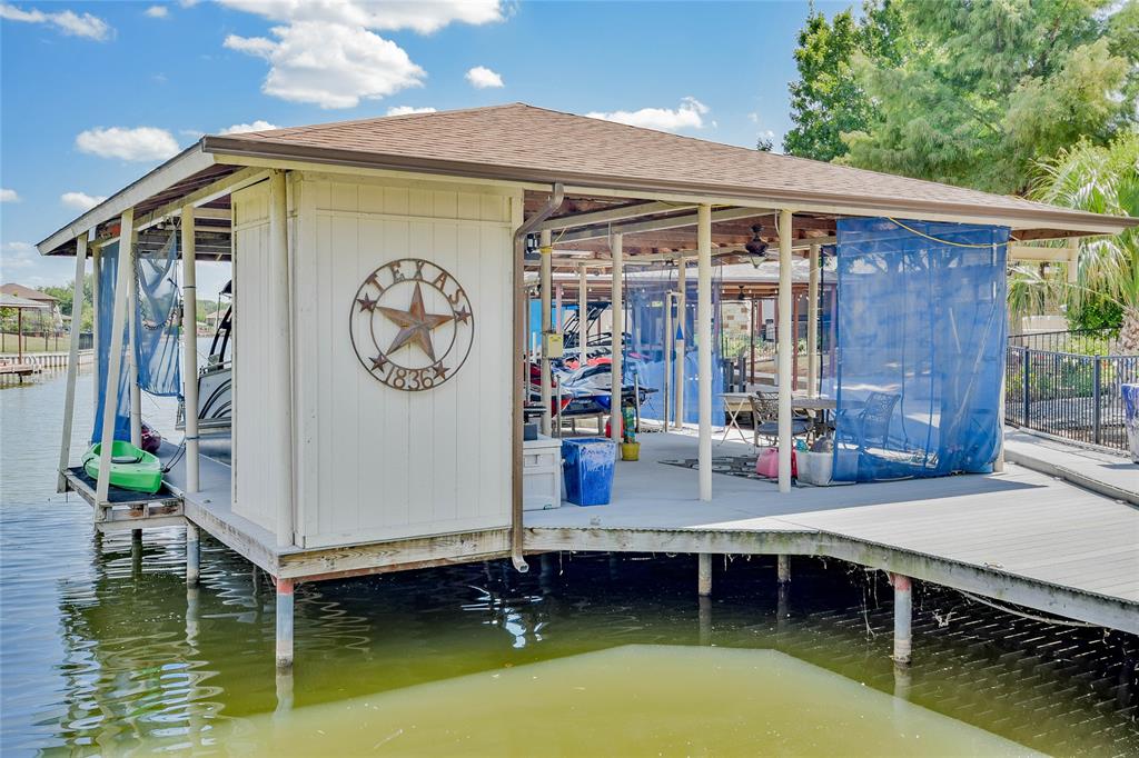 Catalina Bay - Residential