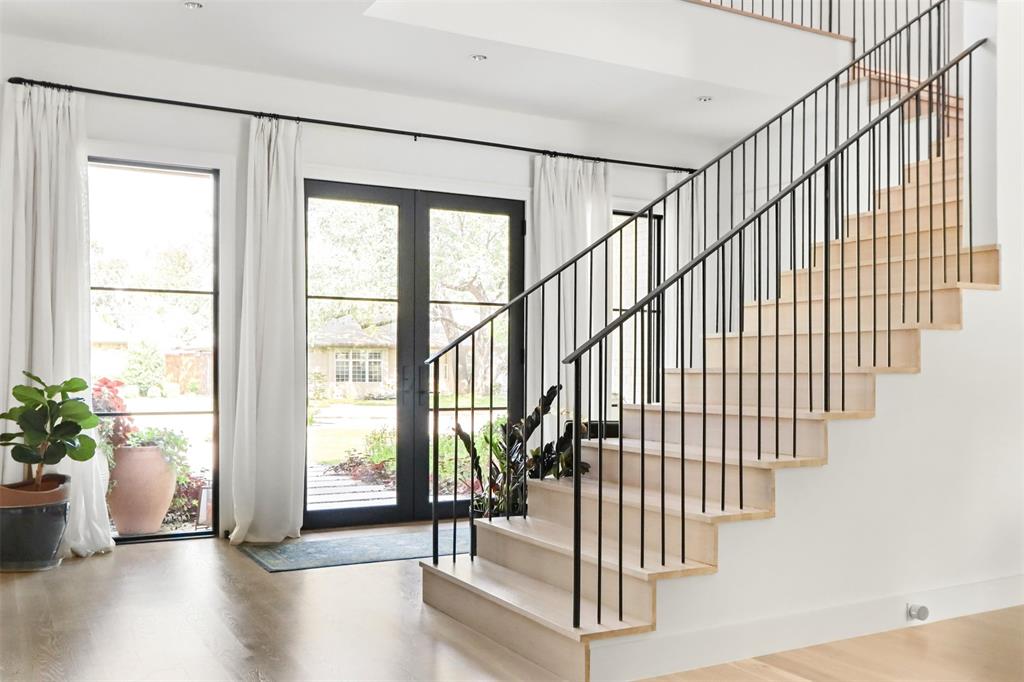 5026 Forest Bend Road