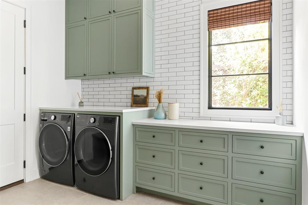 Inwood North Estates - Residential