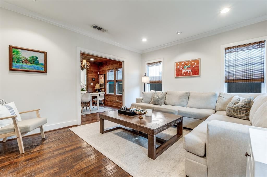 2515 Abrams Road