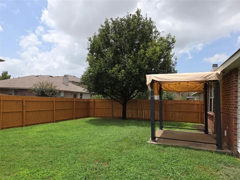 Tiny photo for 1608 Rialto Way, Fort Worth, TX 76247 (MLS # 21335444)