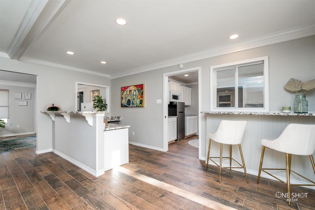 Commercial Property on Buffalo Gap - Commercial Sale