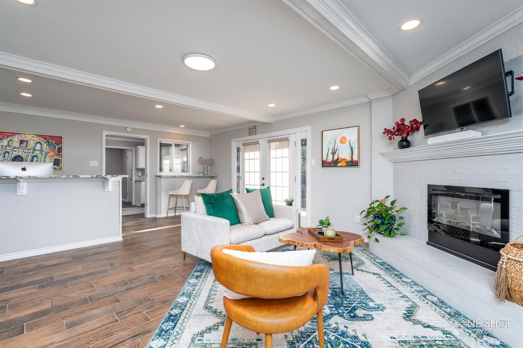 Commercial Property on Buffalo Gap - Commercial Sale