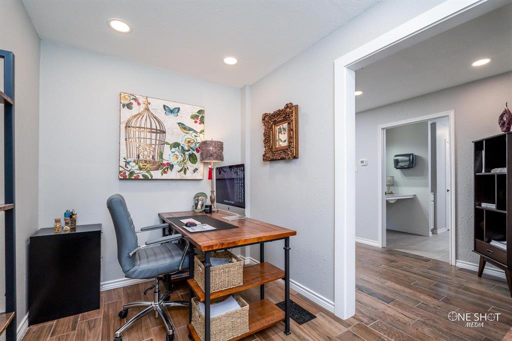 Commercial Property on Buffalo Gap - Commercial Sale