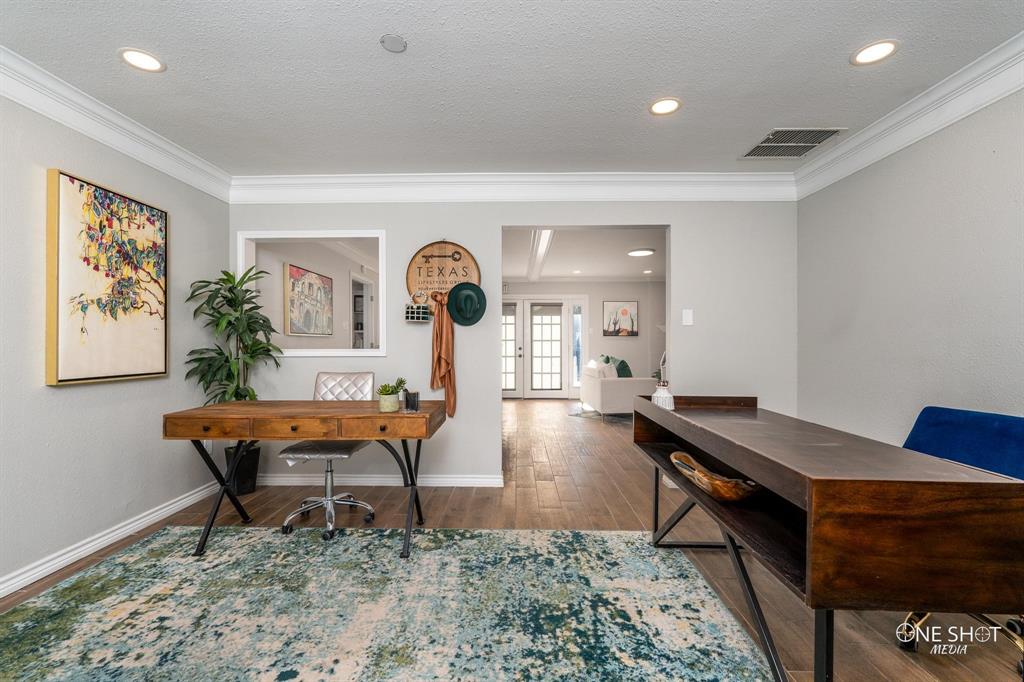 Commercial Property on Buffalo Gap - Commercial Sale