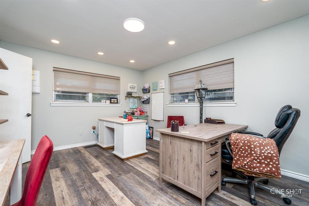 Commercial Property on Buffalo Gap - Commercial Sale