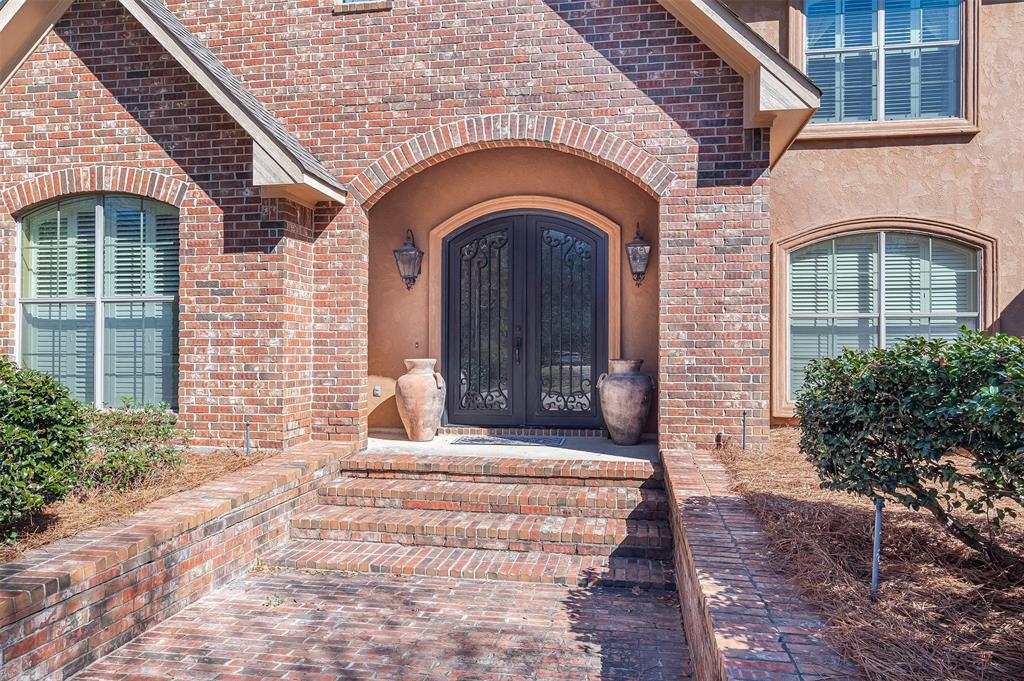 9463 Wrenwood Boulevard