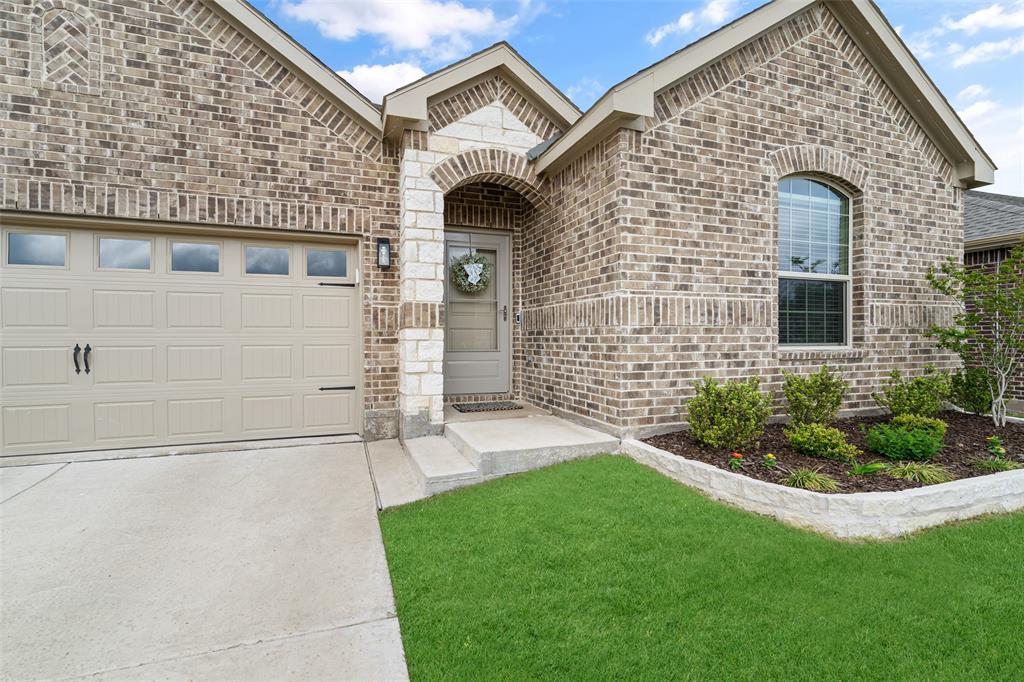 1317 Lazy Grove Drive