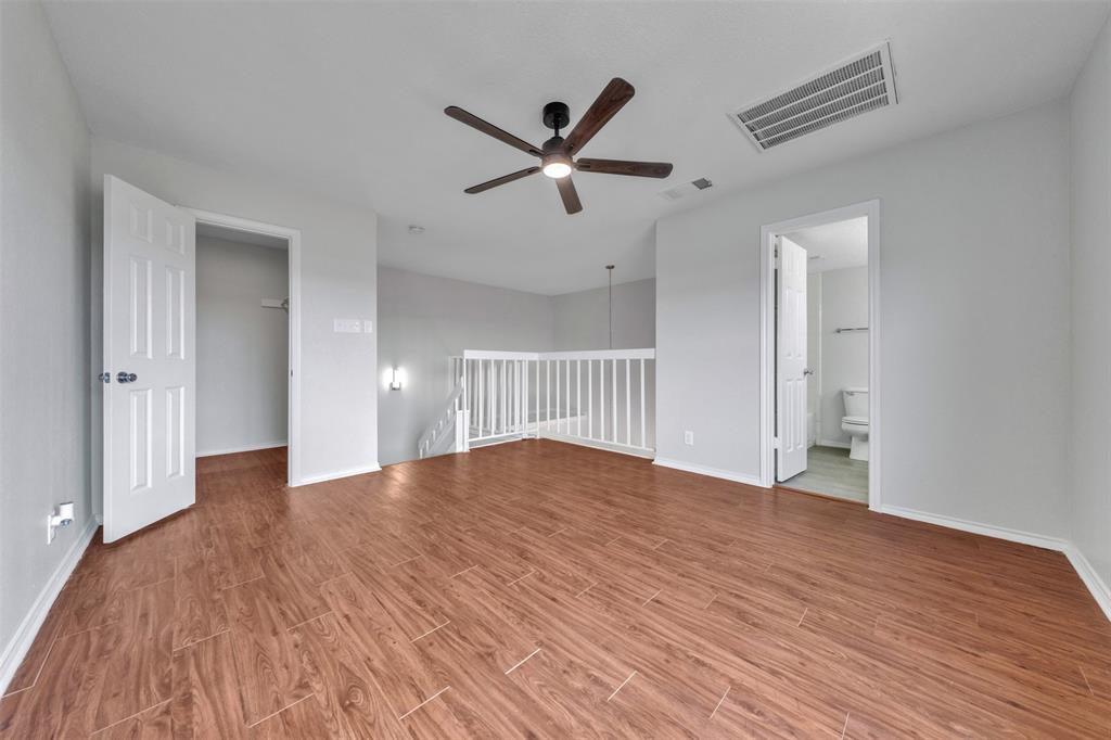 Ridgmar Crossroads Condo - Residential