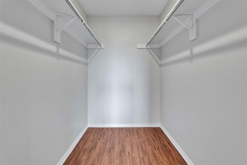 Ridgmar Crossroads Condo - Residential