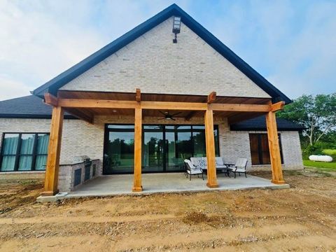 A home in Burleson