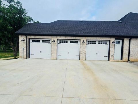 A home in Burleson