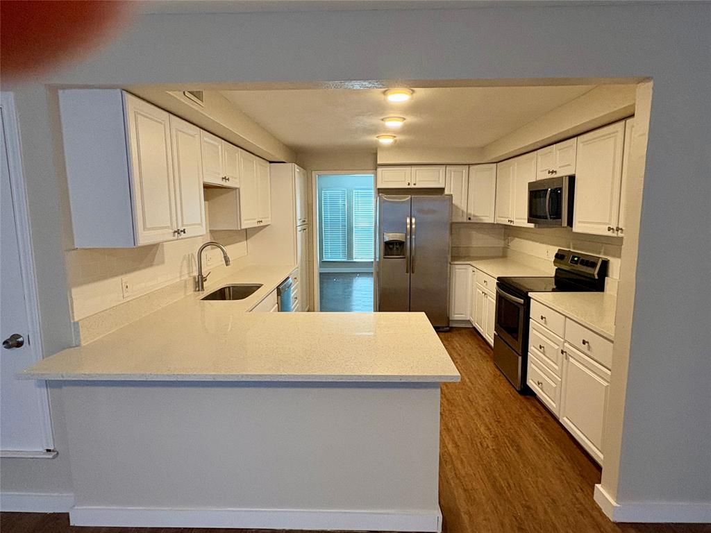 Dallas, Texas 75244, United States, 4 Bedrooms Bedrooms, ,3 BathroomsBathrooms,Residential,Active,215415