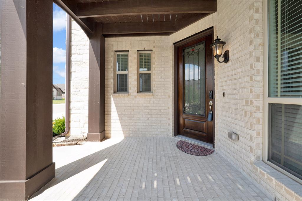 2804 Creekhollow Court