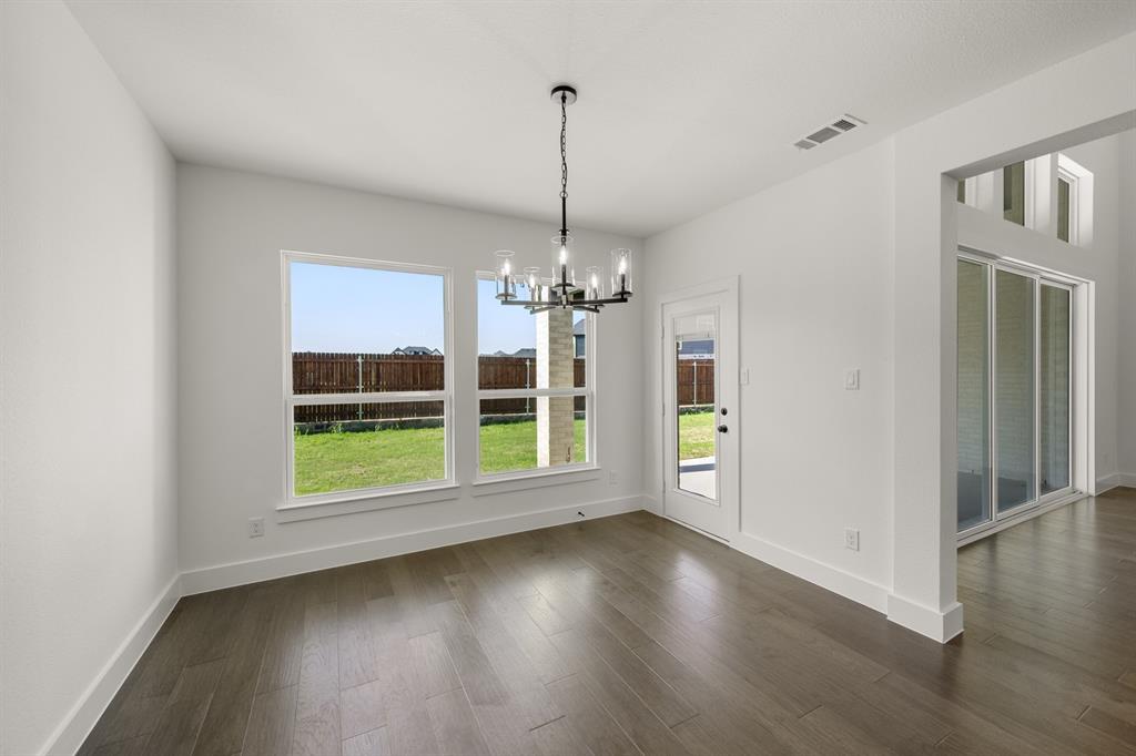 Mira Lagos Crossing - Residential