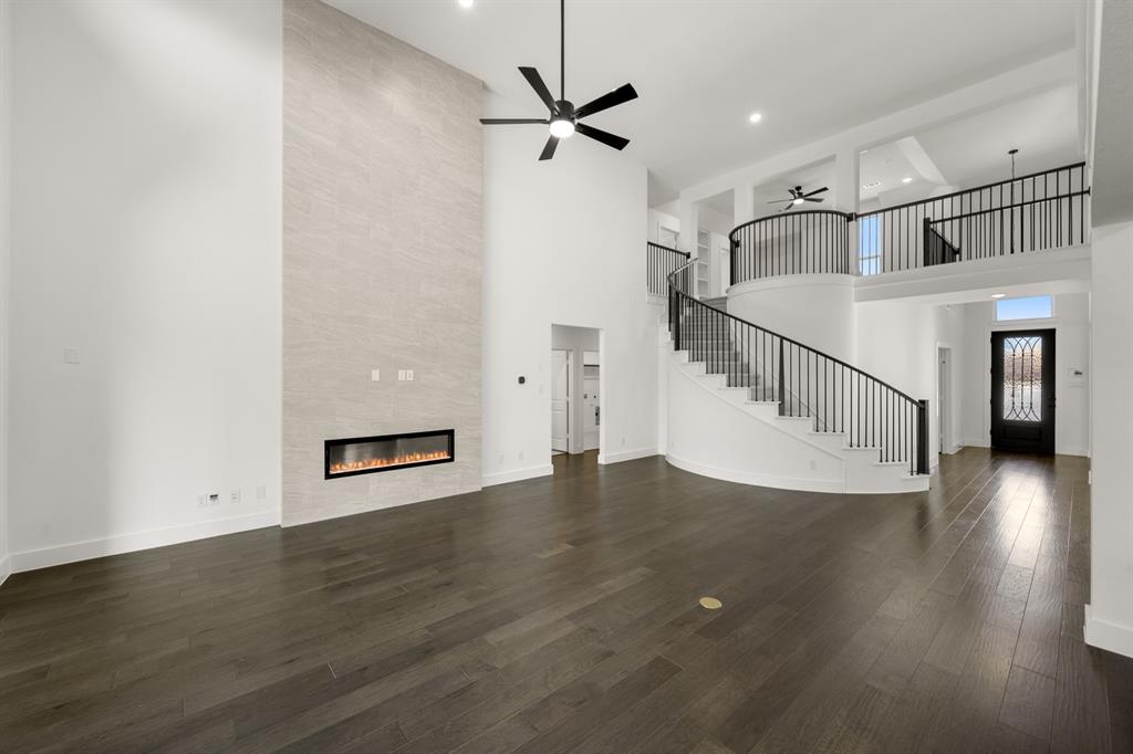 Mira Lagos Crossing - Residential