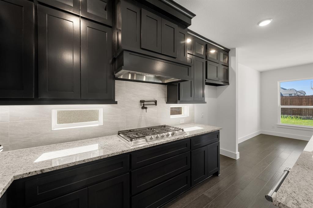 Mira Lagos Crossing - Residential