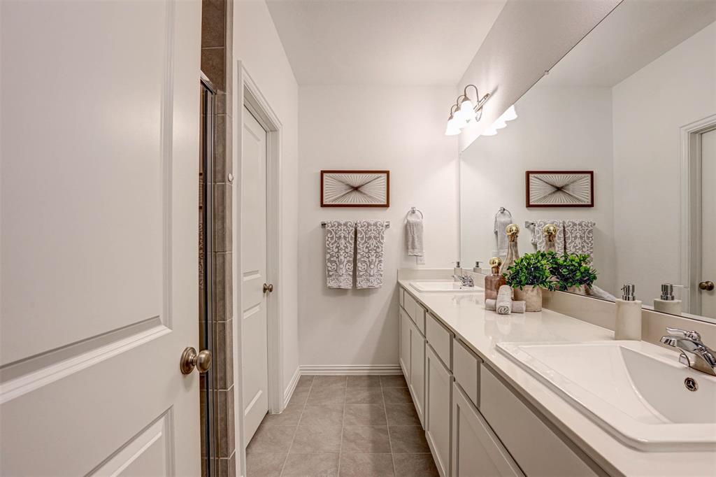 Pecan Square Ph 2b-3 - Residential Lease