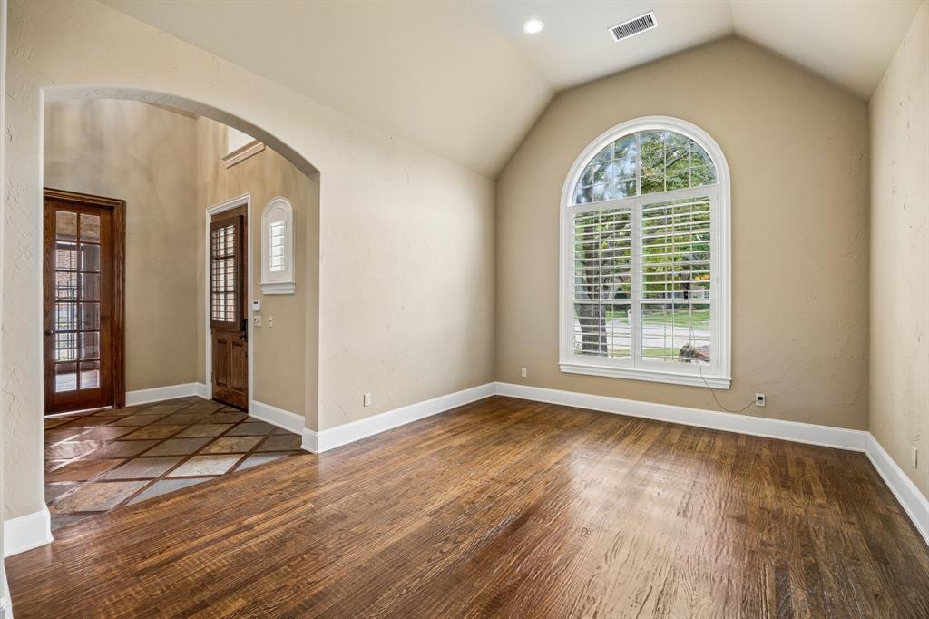 1501 Litchfield Drive